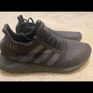 Mens black adidas size 13